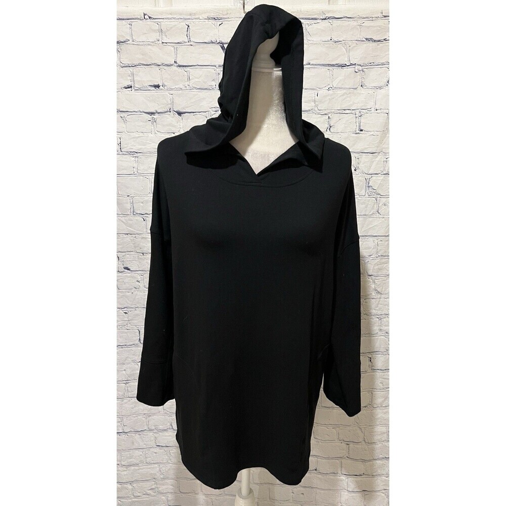Soft Surroundings warm and cozy longsleeve black hooded pullover with pockets PM